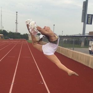 Meet your Posher, Hailey